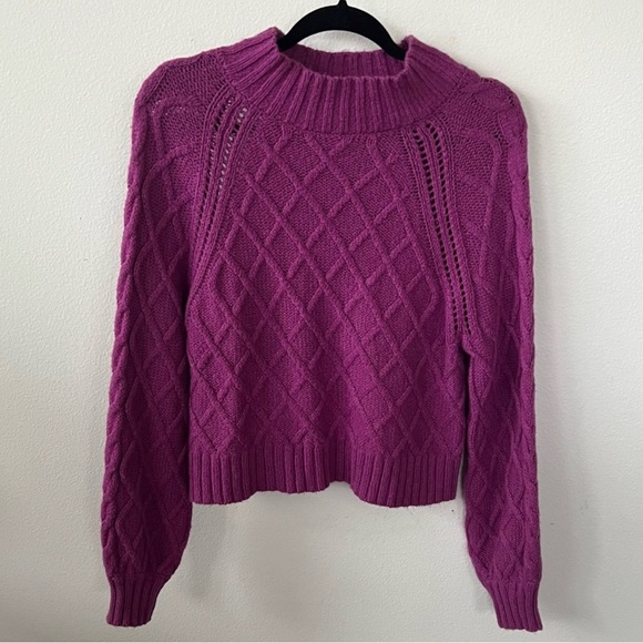 American Eagle Outfitters Sweaters - American Eagle Magenta Sweater
